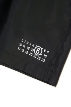 MM6 MAISON MARGIELA Costume boxer con Numeric logo | Bambino Moda Mare | Swimwear