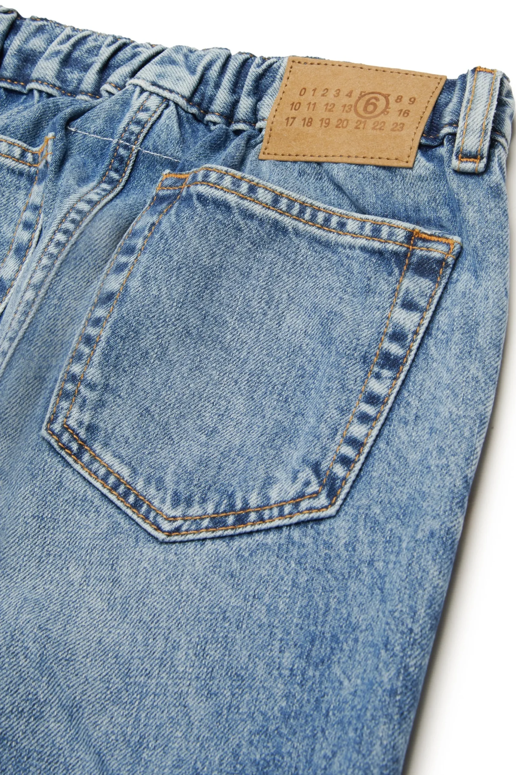MM6 MAISON MARGIELA Jeans blu sfumato con color spots | Bambino Jeans | Denim-Mania