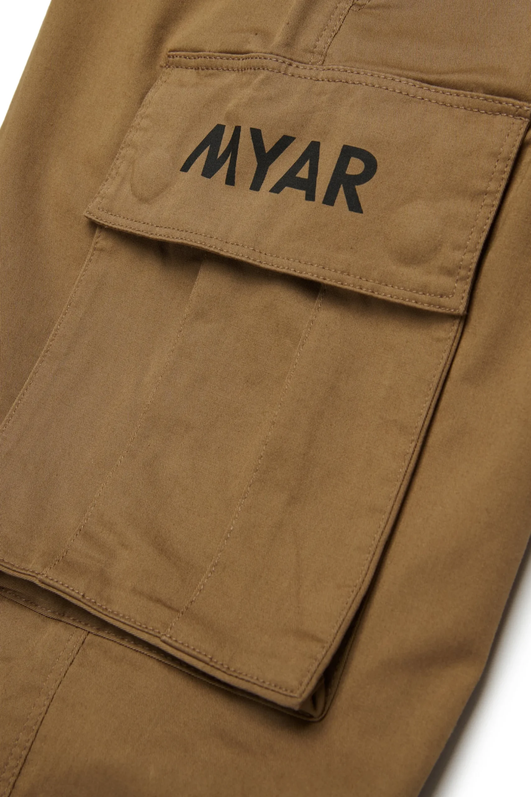 MYAR Shorts cargo in tessuto deadstock con logo | Bambino Shorts | Shorts